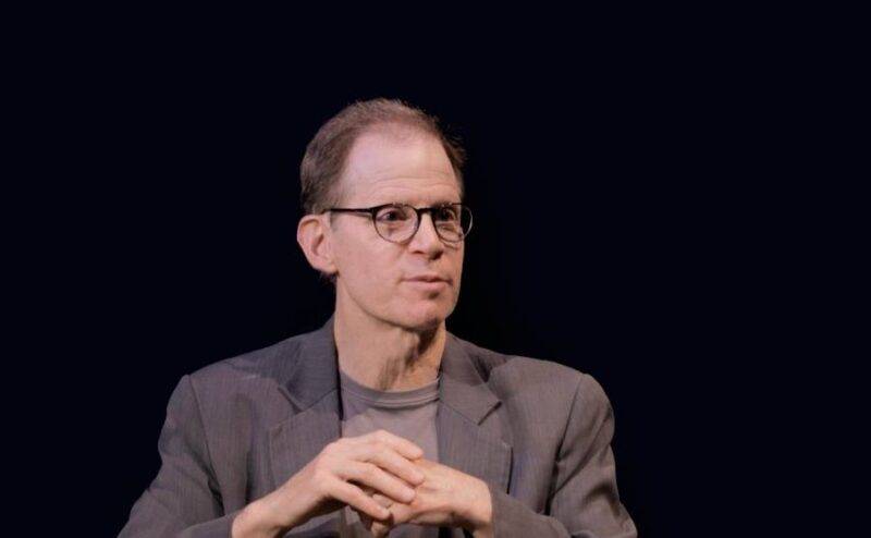 Daniel Siegel